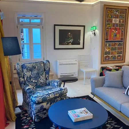 I Than My Luggage Townhouse 別荘 *