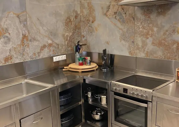 I Than My Luggage Townhouse